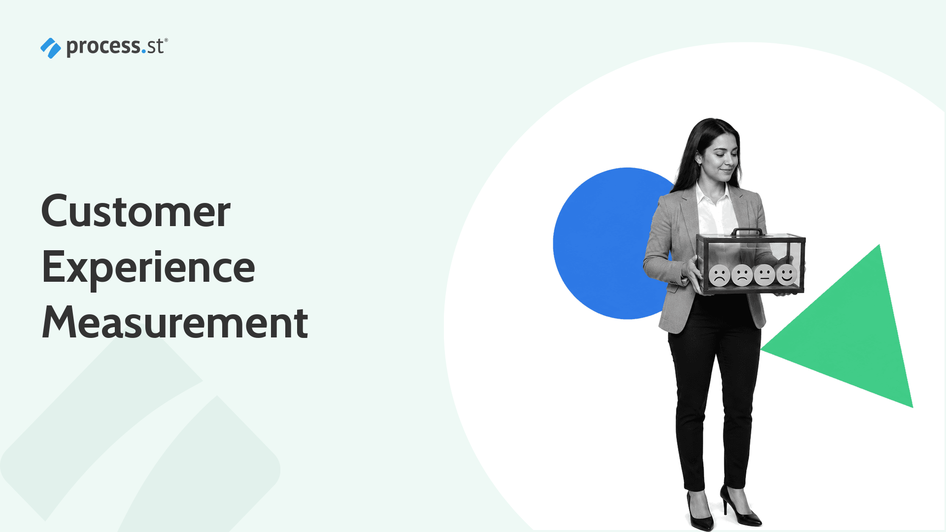 Customer experience analyst organizing customer feedback signals for measurement